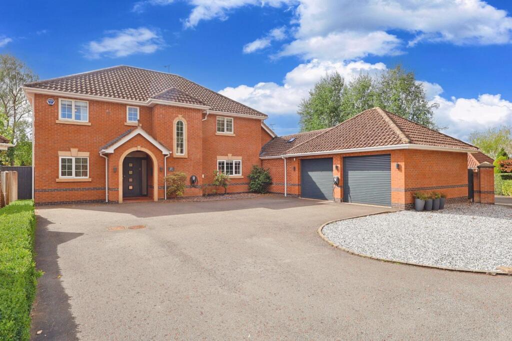 Main image of property: Mountfields, Bangor-On-Dee