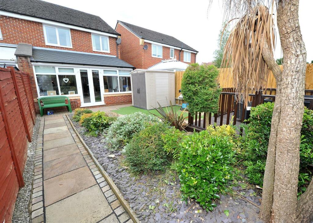 3 bedroom semidetached house for sale in 53 Hayes Road, Cadishead M44