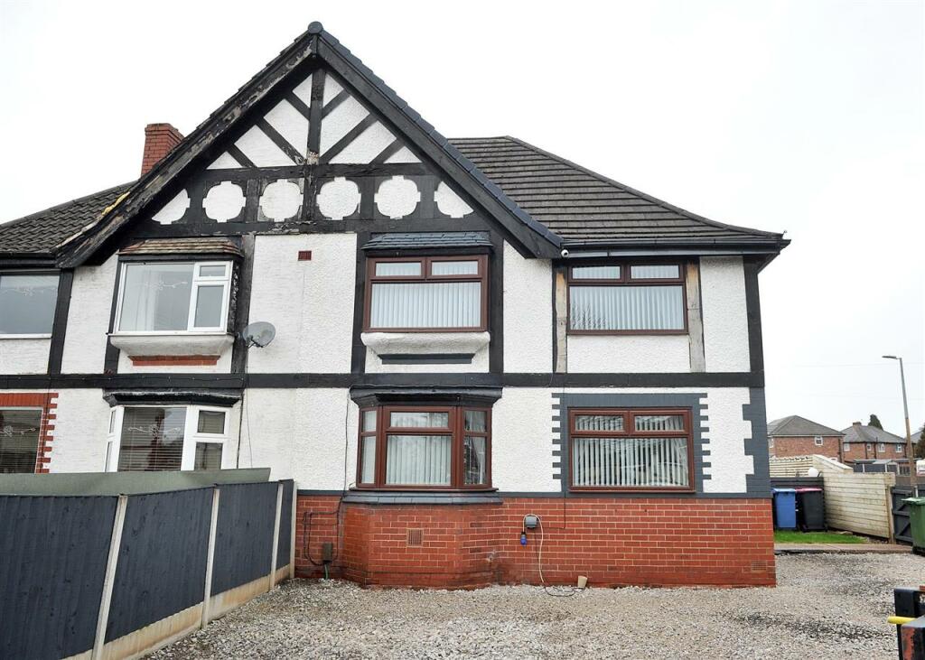 3 bedroom semidetached house for sale in 12 Beech Avenue, Irlam M44