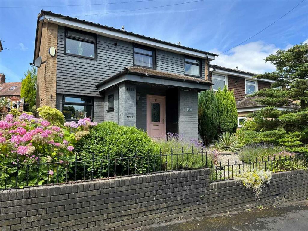 3 bedroom semidetached house for sale in 197 Grange Road South, Gee