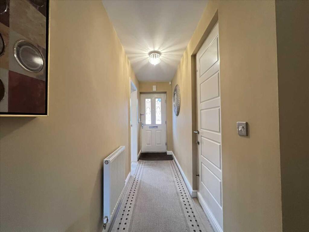 Additional property image - 17 Brown Leaves Grove, Copster Green, Blackburn, BB1 9AL