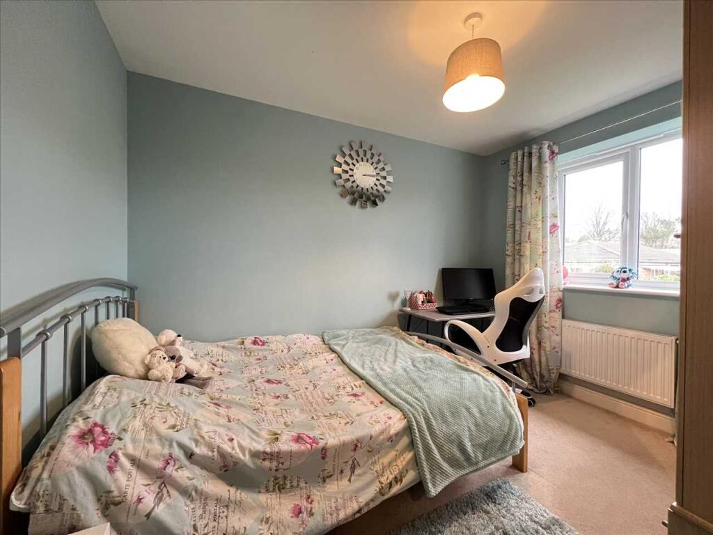 Additional property image - 17 Brown Leaves Grove, Copster Green, Blackburn, BB1 9AL