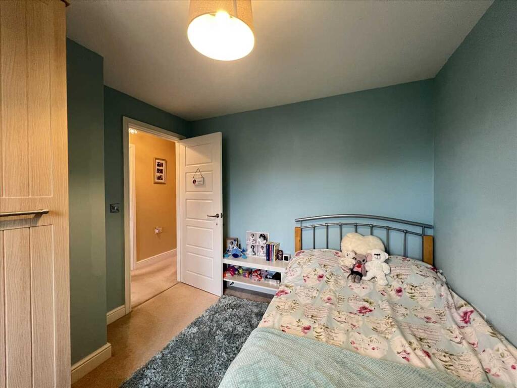 Additional property image - 17 Brown Leaves Grove, Copster Green, Blackburn, BB1 9AL