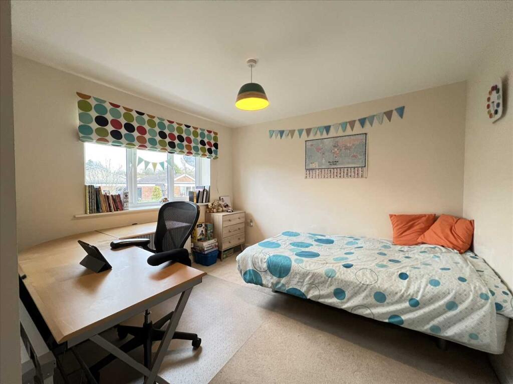 Additional property image - 17 Brown Leaves Grove, Copster Green, Blackburn, BB1 9AL