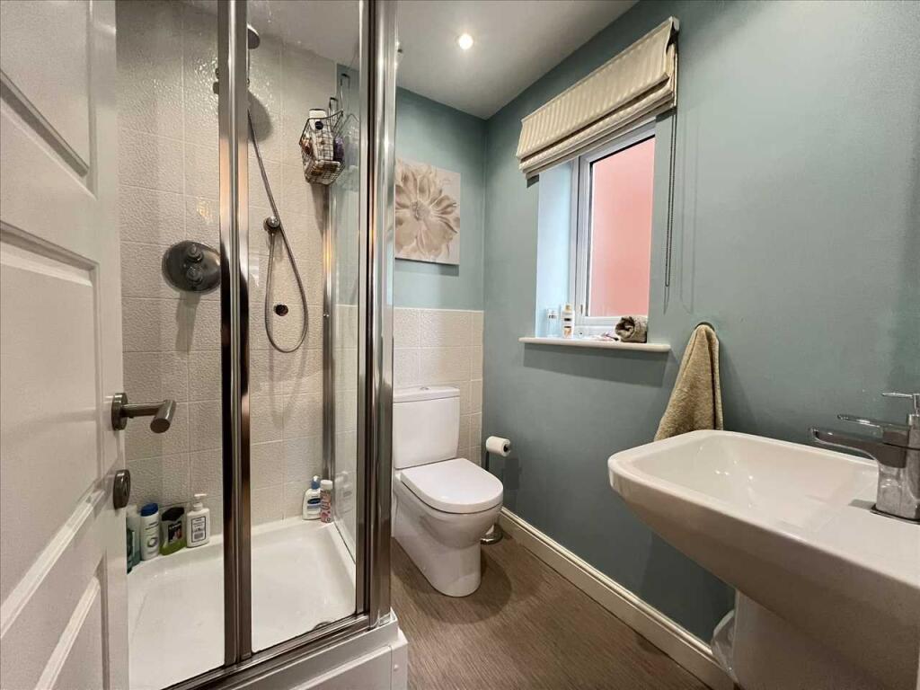 Additional property image - 17 Brown Leaves Grove, Copster Green, Blackburn, BB1 9AL