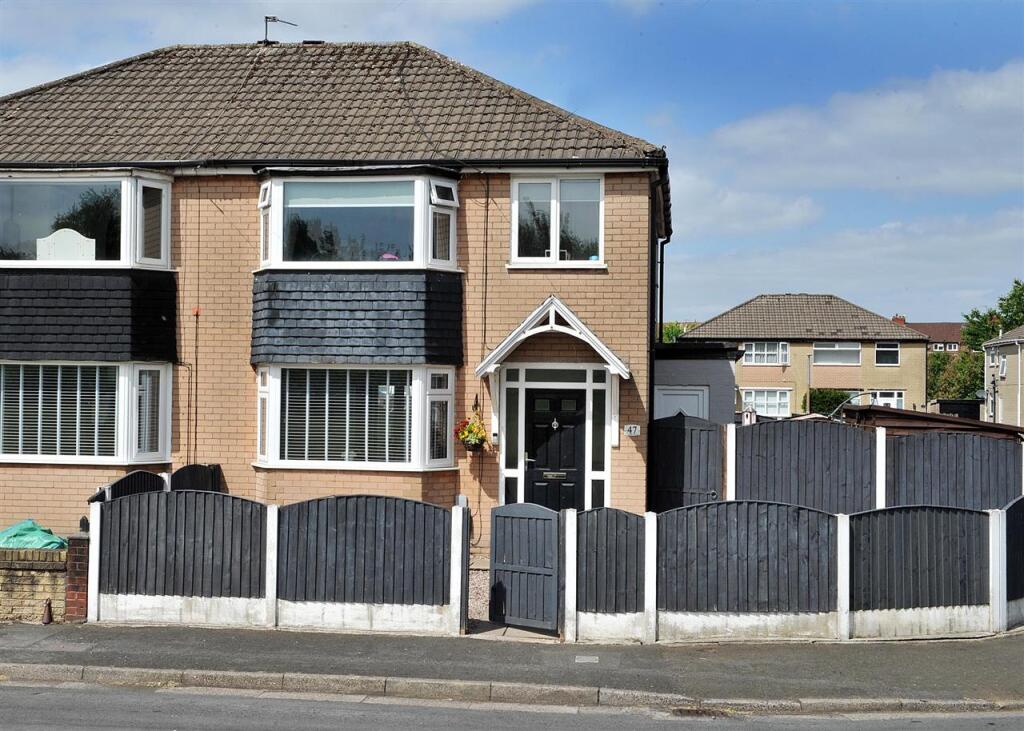 Main image of property: 47 Riverside Avenue, Irlam M44 6DR