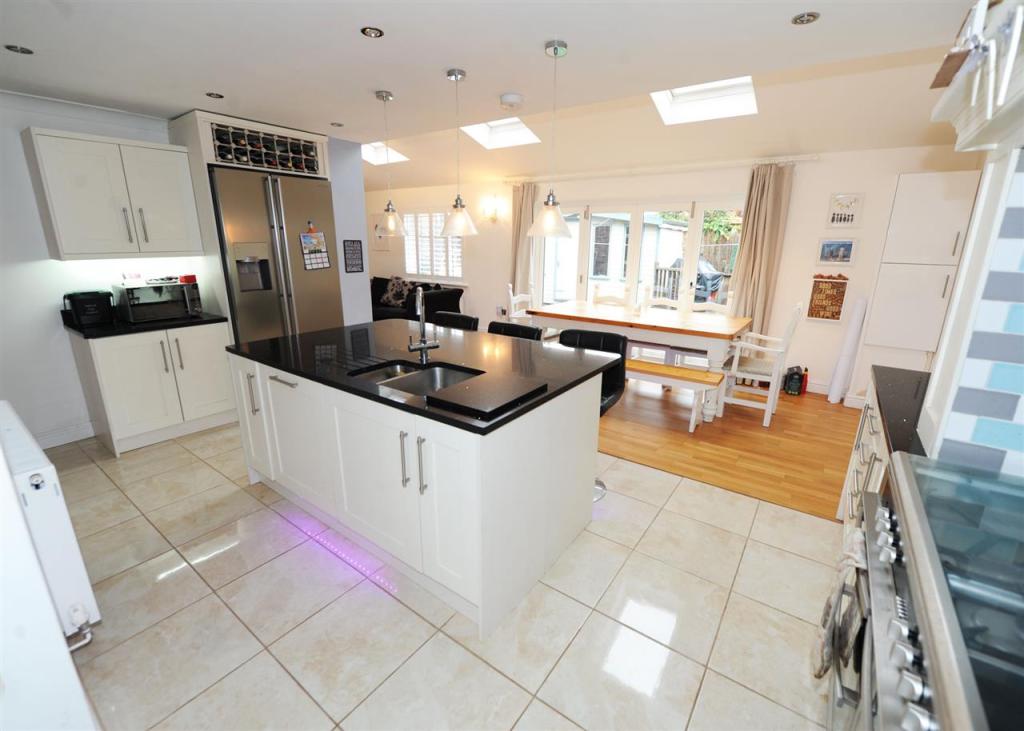 3 bedroom semidetached house for sale in 19 Carr Road, Irlam M44 6GA, M44