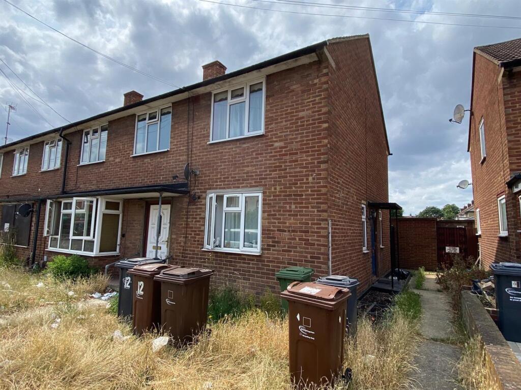 Main image of property: Frizlands Lane, Dagenham