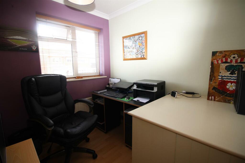 Additional property image - The Greenways, Coggeshall, Colchester