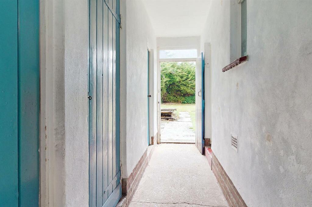 Additional property image - Jaggards Road, Coggeshall