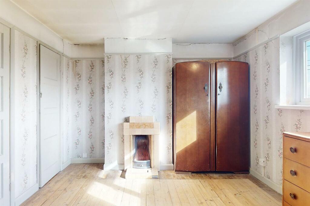 Additional property image - Jaggards Road, Coggeshall