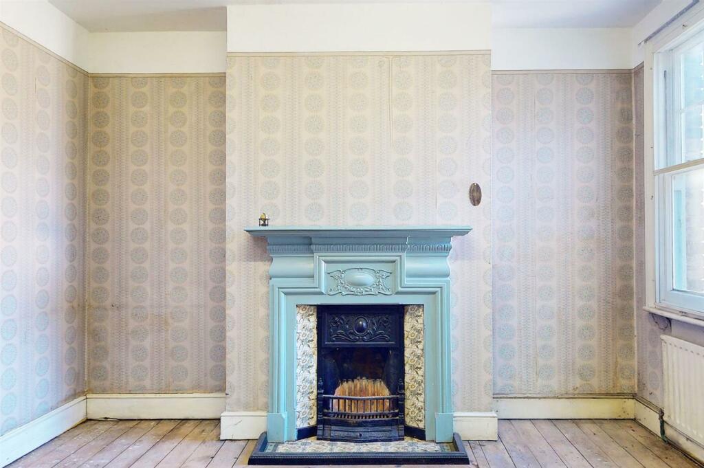 Additional property image - East Street, Coggeshall