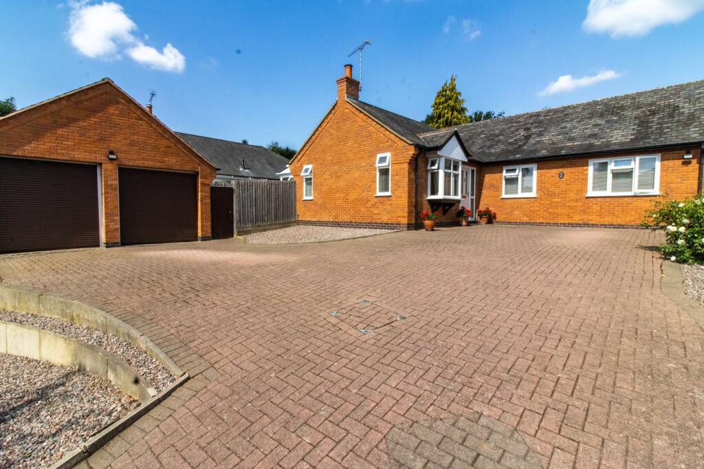 Main image of property: Gilstead Close, Thurnby, Leicester, LE7