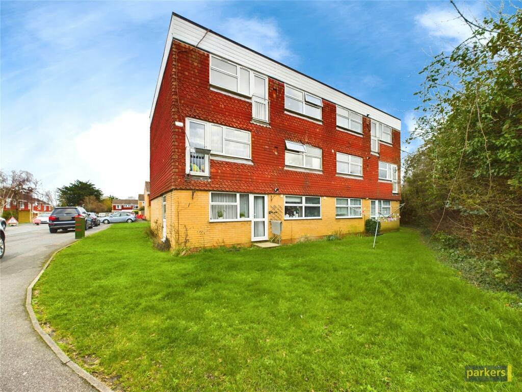 2 bedroom apartment for sale in Langdale Gardens, Earley, Reading, Berkshire, RG6
