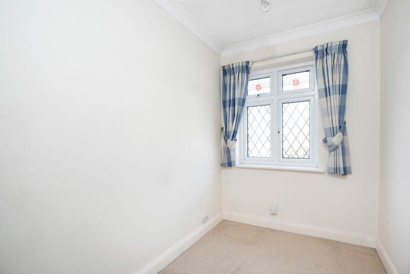 5 bedroom semidetached house for sale in Hurst Road, Bexley, DA5