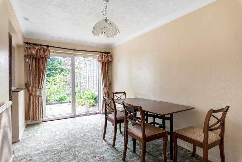 3 bedroom detached house for sale in Chalet Close, Bexley, DA5
