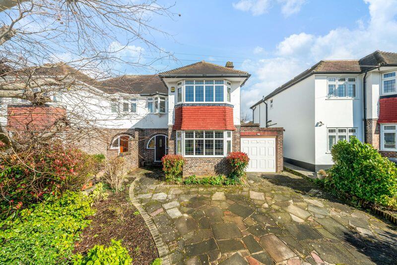 3 bedroom semidetached house for sale in Upton Road South, Bexley, DA5