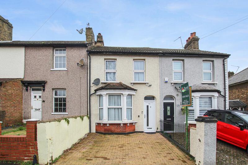 3 bedroom terraced house for sale in Station Road, Crayford, DA1