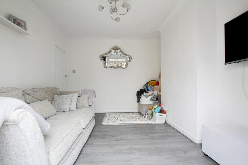 Additional property image - Eversley Avenue, Barnehurst
