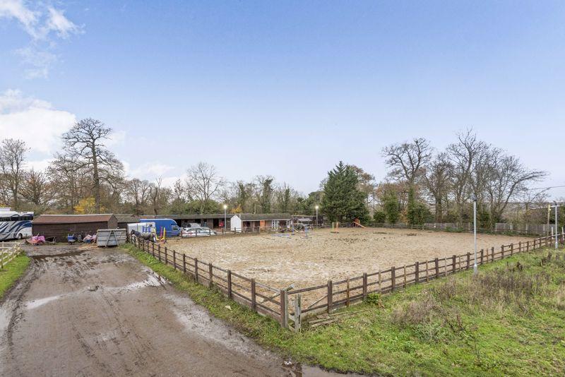 Equestrian facility for sale in Cocksure Lane, Sidcup, DA14