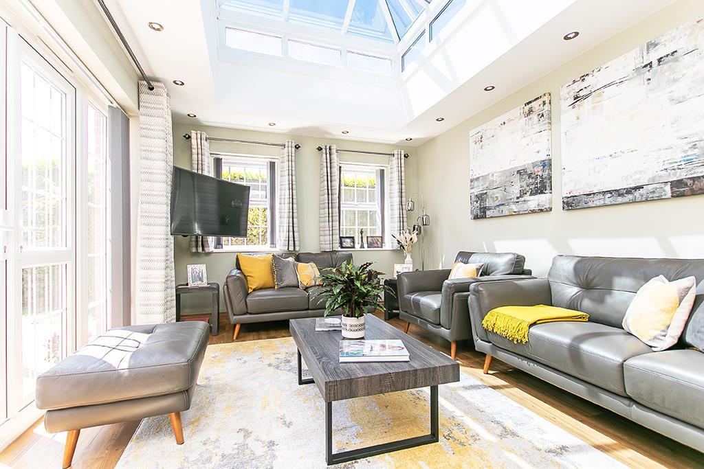 4 bedroom detached house for sale in Plains Road, Mapperley, Nottingham