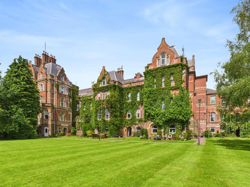 Main image of property: Hine Hall, Mapperley, Nottingham