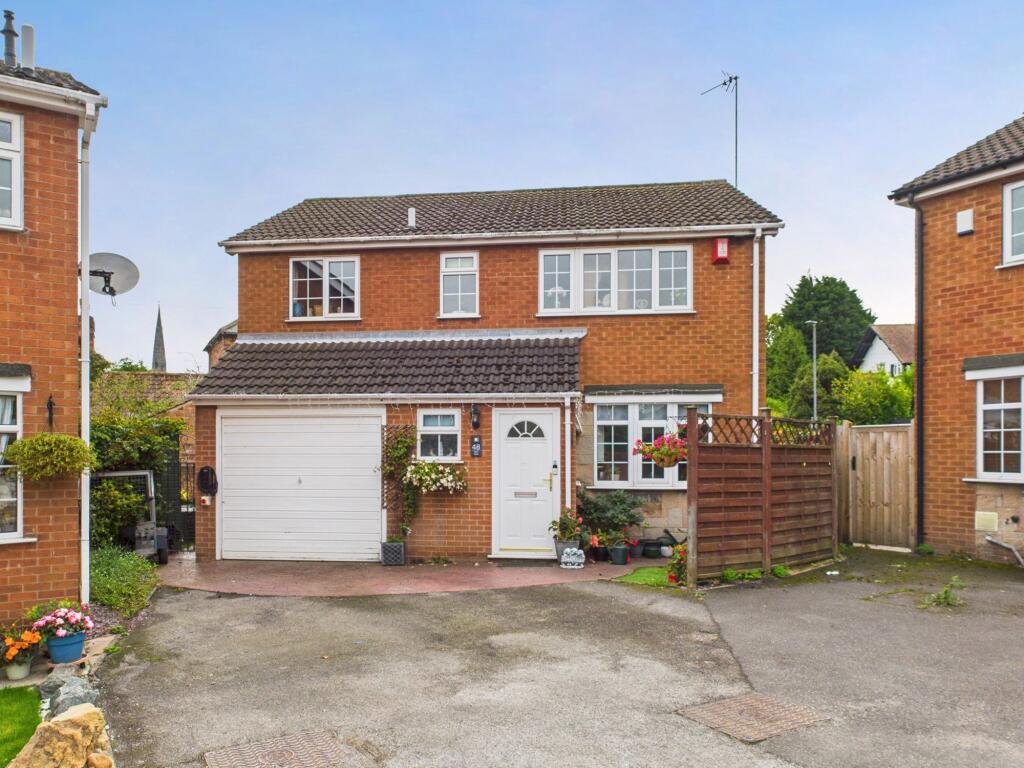 Main image of property: Avon Road, Gedling, Nottingham