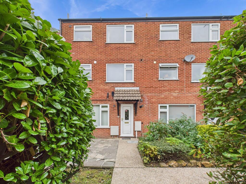 Main image of property: Woodborough Road, Mapperley, Nottingham