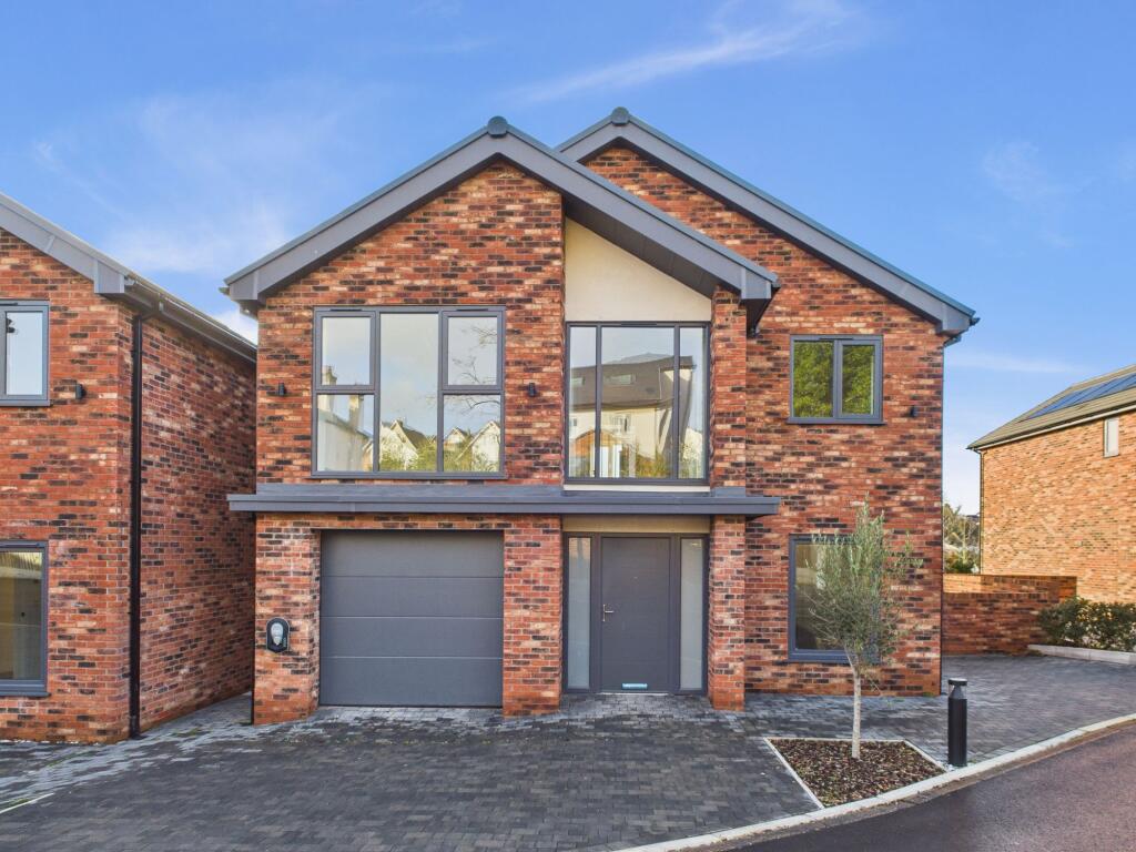 Main image of property: Gardenia Grove, Mapperley, Nottingham