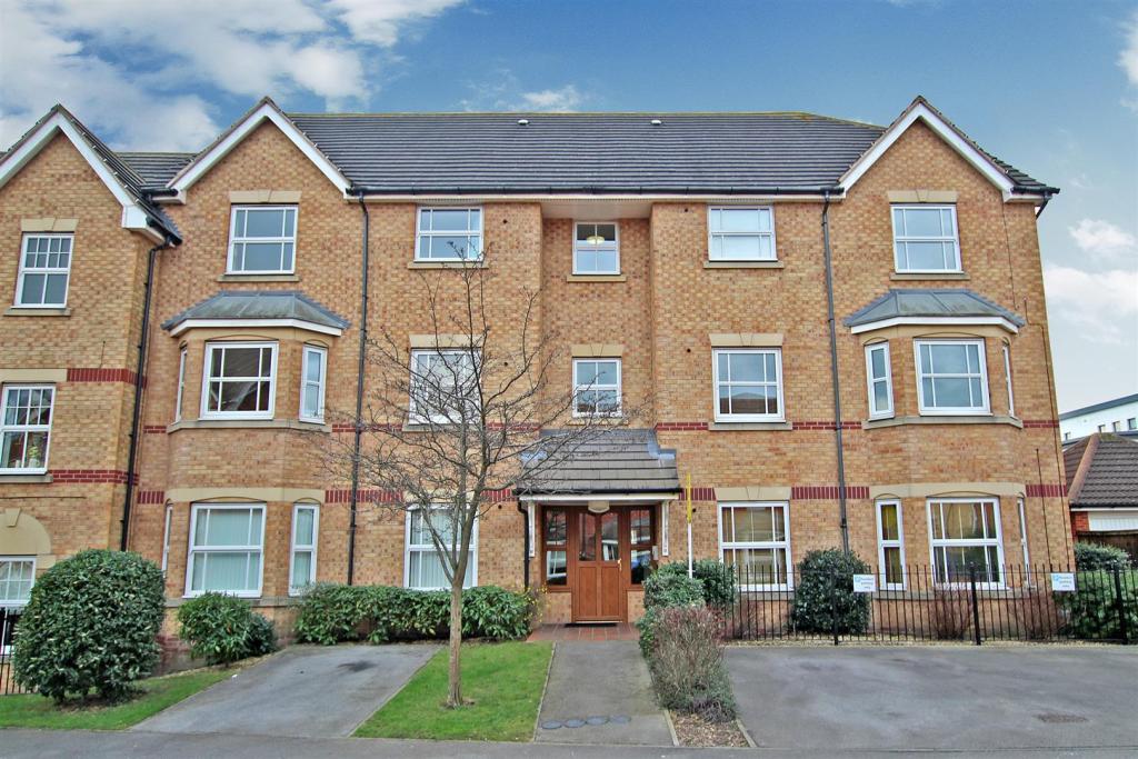 2 bedroom apartment for sale in College Road, Mapperley, Nottingham, NG3