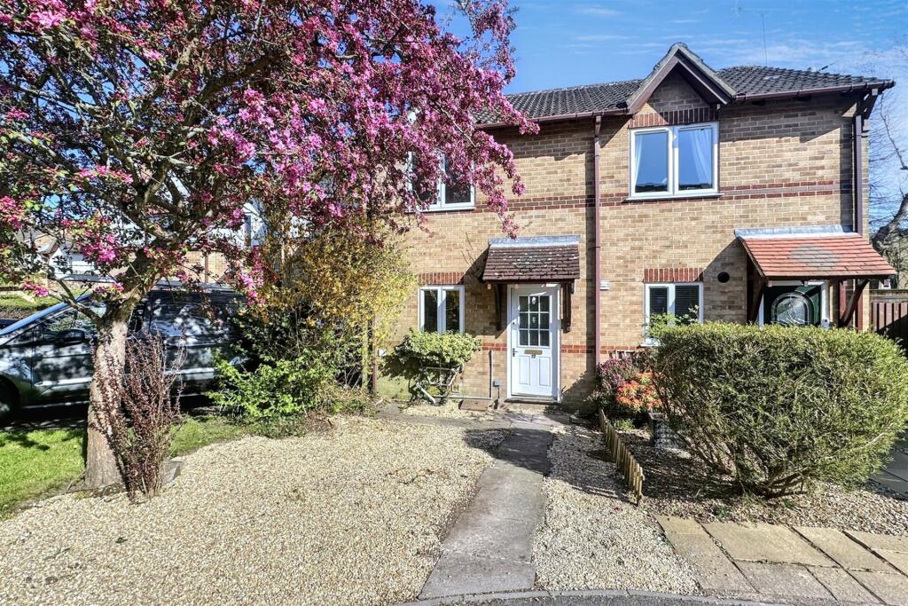 Main image of property: Horton Heath