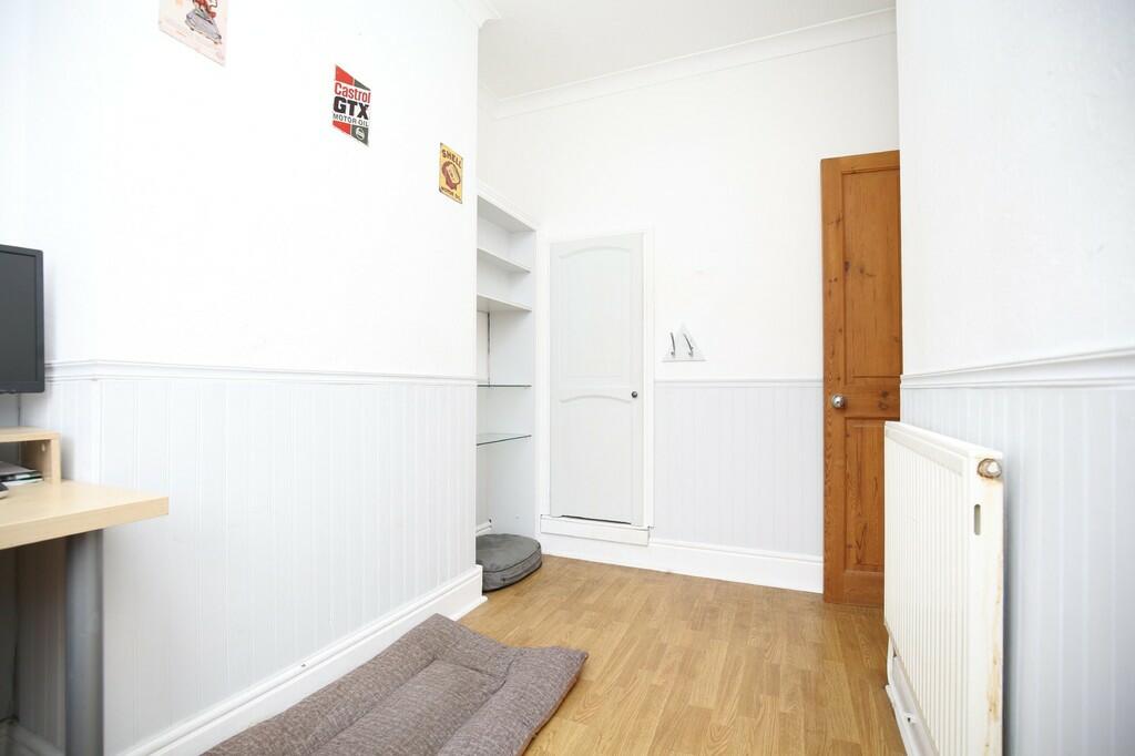 Additional property image - Grove Road, Atherstone, Warwickshire