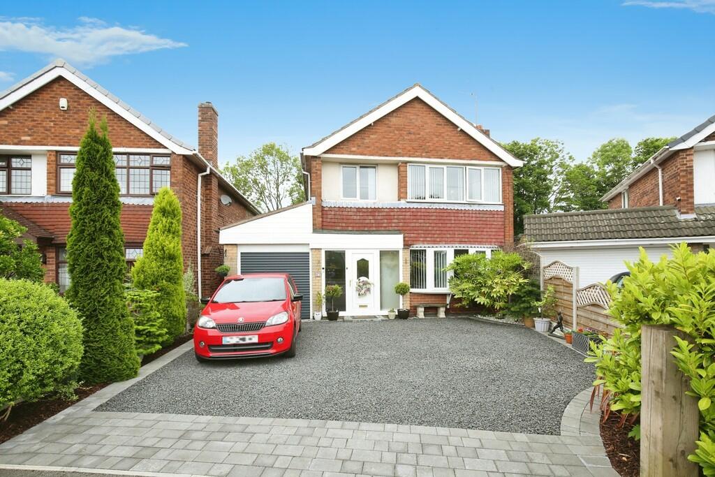 3 bedroom detached house for sale in Windmill Road, Atherstone, CV9