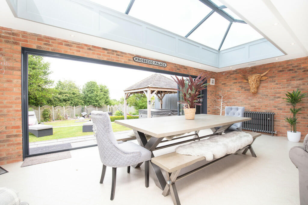 Additional property image - Carts Lane, Grendon