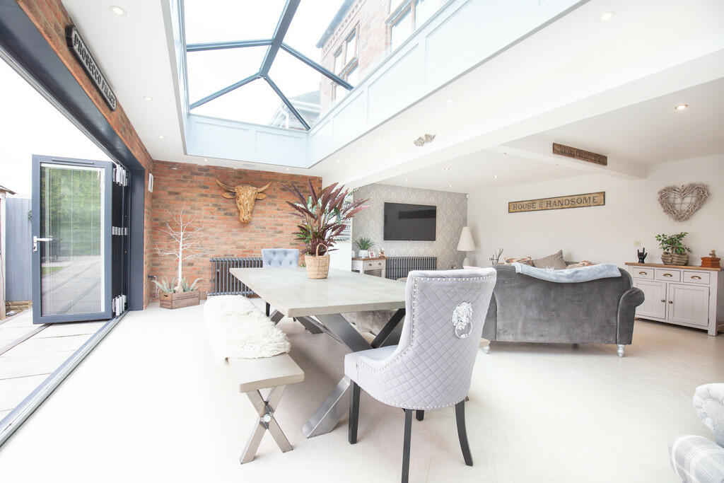 Additional property image - Carts Lane, Grendon