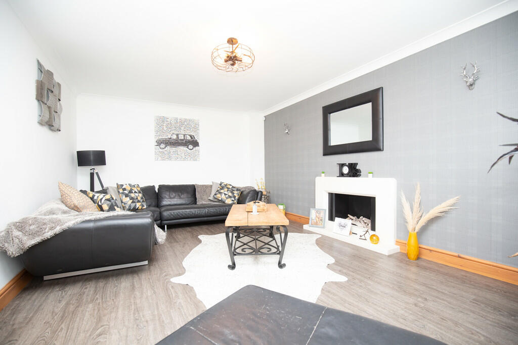 Additional property image - Carts Lane, Grendon
