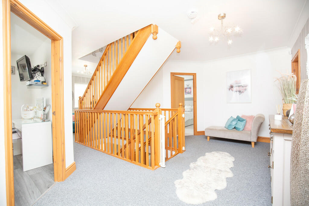 Additional property image - Carts Lane, Grendon