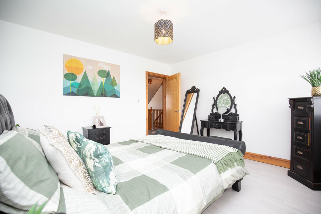 Additional property image - Carts Lane, Grendon