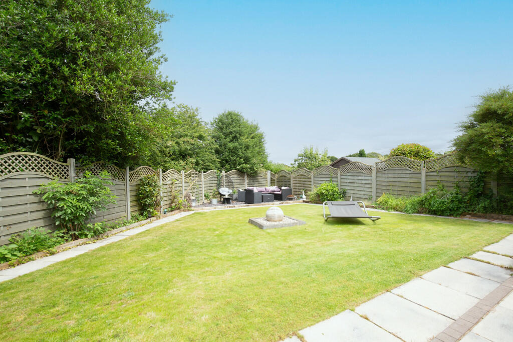 Additional property image - Carts Lane, Grendon