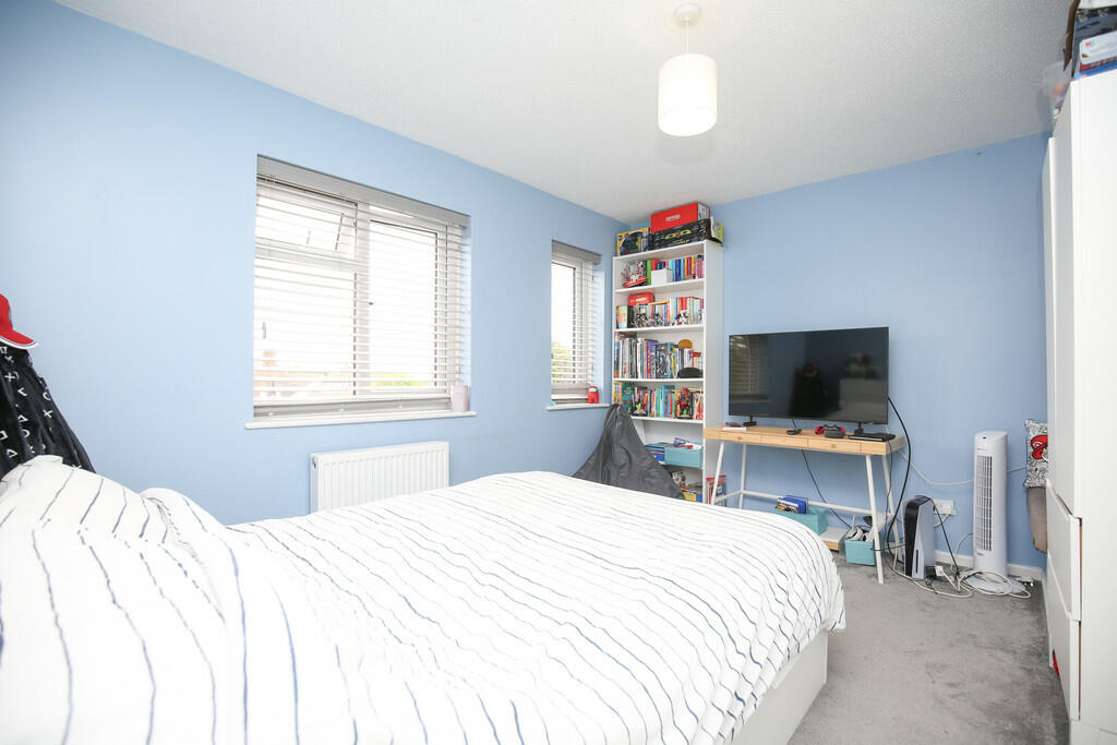 Additional property image - Meadow Gardens, Baddesley Ensor