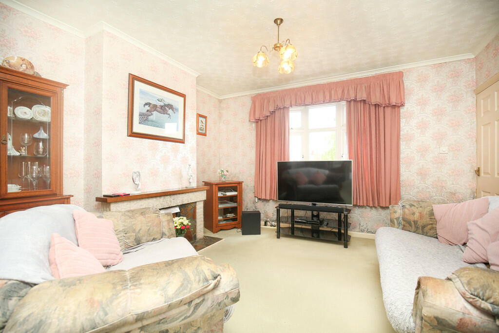 Additional property image - Carts Lane, Grendon