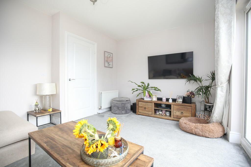 Additional property image - Bowler Close, Atherstone