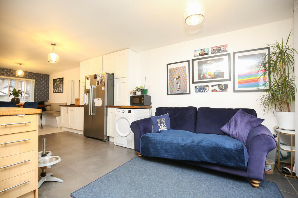 Additional property image - Simmonds Way, Atherstone
