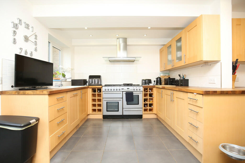 Additional property image - Simmonds Way, Atherstone