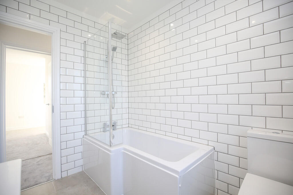 Additional property image - Watling Street, Grendon