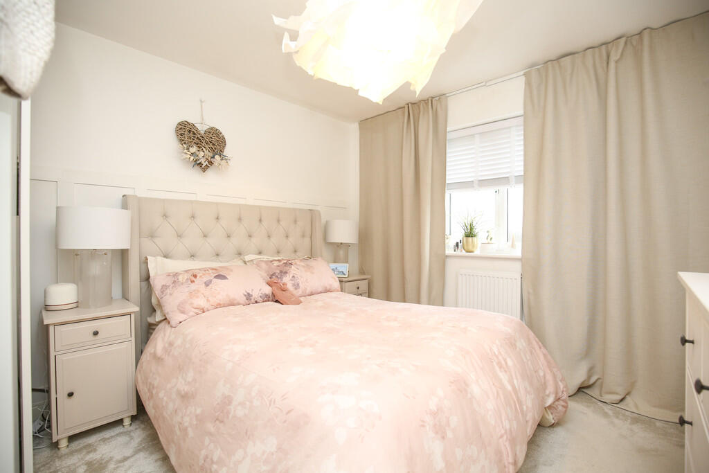 Additional property image - Rocheford Way, Grendon