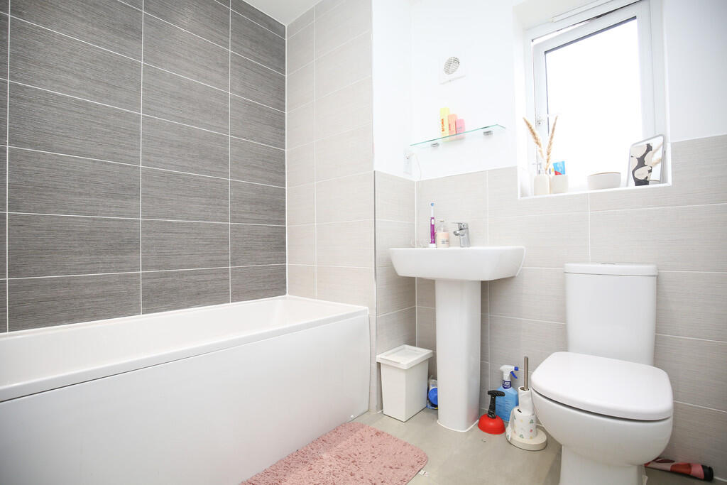 Additional property image - Rocheford Way, Grendon