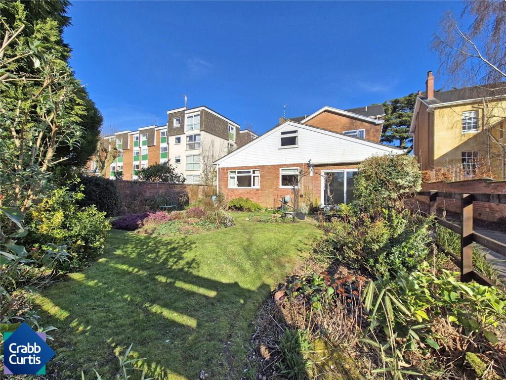 Main image of property: Kenilworth Road, Leamington Spa, CV32