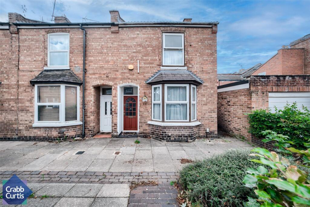 Main image of property: East Grove, Leamington Spa, Warwickshire, CV31