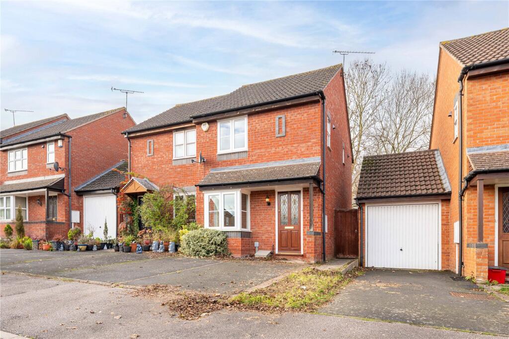 Main image of property: Redhill Furrows, Sydenham, CV31